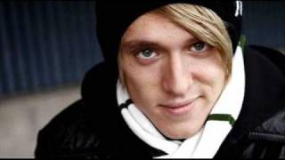 Watch Danny Saucedo Radio video