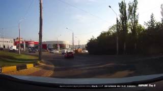 Видео Авария. Ростов-на-Дону пр. Королёва 4 . 08.09.2015 от Сергей Кочергин, проспект Королёва, Ростов-на-Дону, Россия