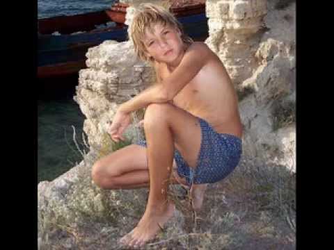 kenya skolflicka naken avi nudist Azov