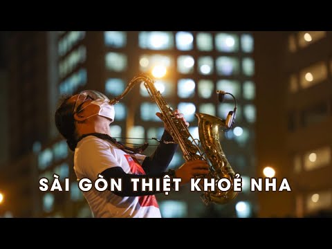 Xúc động và xót xa, đêm tại bệnh viện dã chiến Q2 | NS Trần Mạnh Tuấn đeo khẩu trang thổi saxophone