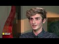 Teen blames vaping for collapse of his lung