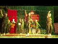 Chào em cô gái lam hồng do đội văn nghệ thôn Thượng đạt biểu diễn