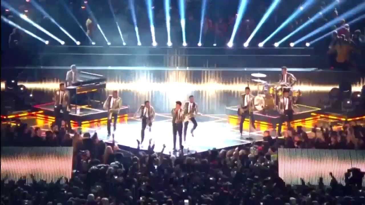 Super Bowl XLVIII halftime show - Wikipedia