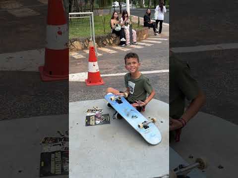 Giving away a skateboard in Brazil ❤️
