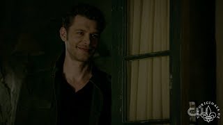 The Originals 4x09 Klaus watches Hope play Jumper Jack with Keelin