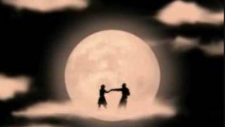 Watch Angelo Branduardi Le Dodici Lune video