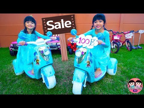 หนูยิ้มหนูแย้ม | ทำงานเก็บเงินซื้อรถเอลซ่า YimYam Pretend Play with new Toy Cars