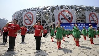 Çin'in Başkenti Pekin'de Kapalı Alanlarda Sigara Içmek Yasaklandı