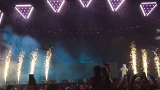 Marshmello Ft Noah Cyrus- Chasing Colors Live At Coachella 2017