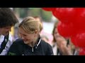 'Bionic' woman Claire Lomas completes London Marathon