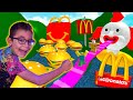 JE DOIS M'ÉCHAPPER D'UN MCDONALD'S GÉANT ! (Escape McDonalds Obby Roblox )