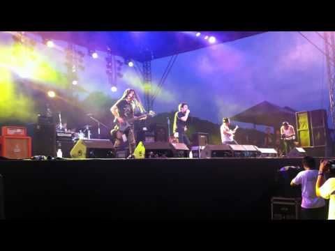 stay away - silly fools at silverlake music festival 28-1-2012 thumb
