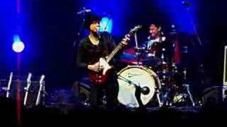 Watch Babyshambles La Belle Et La Bete video