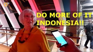 Antusias Warga Terhadap JPO Gelora Bung Karno