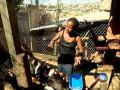 Mulher é acusada de ser a maior serial killer de animais do mundo - Domingo Espetacular (31/03/2013)