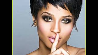 Watch Ciara Roll Call video