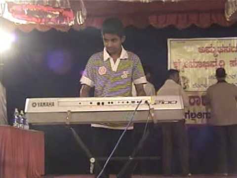 pranav s playing jaya bharatha jananiya tanujathe in keyboard...