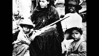 Watch Aida Cuevas Viva Mexico video