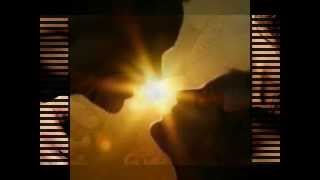 Watch Thalia Cuando Te Beso video