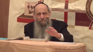 Video: Why do we [Jews] pray like Muslims on Yom Kippur? - Rabbi Mintz