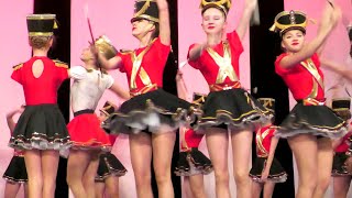 Majorettes 'Zygzak' - Czerwionka-Leszczyny / Mażoretki | Stage Baton Classic | Parada