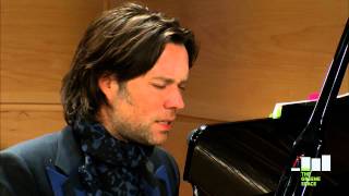 Watch Rufus Wainwright Respectable Dive video