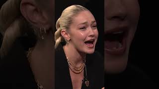 #GwenStefani tries to get #GigiHadid to guess “Buffalo Wings” in a round of Pict