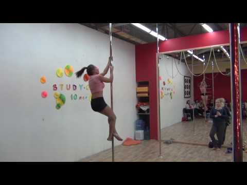 Pole dance (пилон) в школе танцев Study-On, Челябинск, 2017 Pole dance (пилон) в школе танцев Study-On, Челябинск, 2017