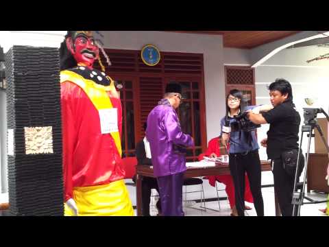 Rano Karno ( Dangdut ) Enak Sekali Cing 11 Rano Karno ( Dangdut ) Enak Sekali Cing 11