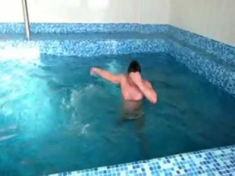 Порно Видео В Сауне Бассейне