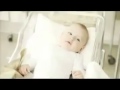 Il neonato birichino.