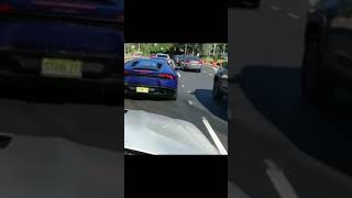 Lamborghi̇ni̇ Vs Ford Mustang Exhaust Soundegzoz Sesi̇