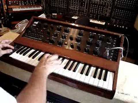 RSF kobol synthesizer