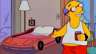 Duermo En Un Auto De Carreras Y Tu - Los Simpson