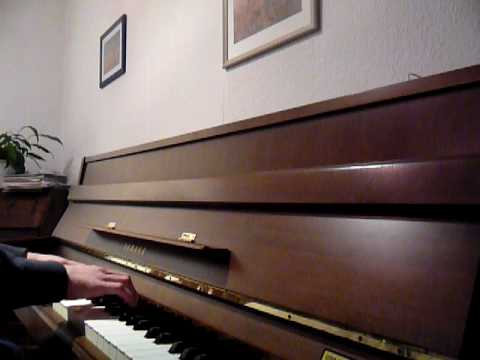 Owl City - Fireflies Piano 2011