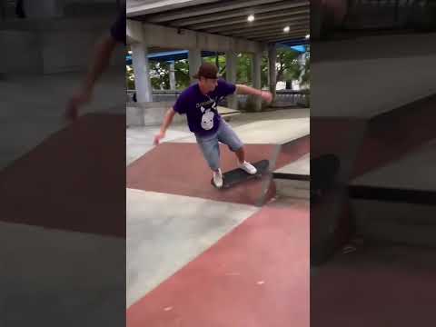 BRAD CROMER AT LOT 11 MIAMI #SHORTS