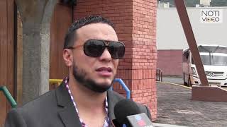 Lorenzo Méndez Alista Boda Con Chiquis Para Fin De Año Lorenzo Méndez Alista Boda Con Chiquis Para Fin De Año