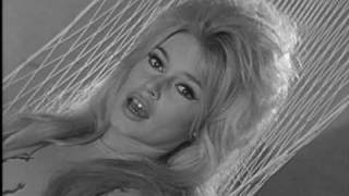 Watch Brigitte Bardot Faite Pour Dormir video