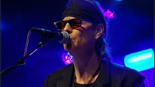 Watch Bodeans My Hometown video