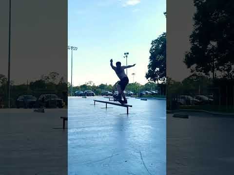 Evan Mansolillo omf skatepark destruction part 1