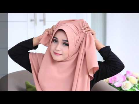 Foto jilbab instan flowing pad