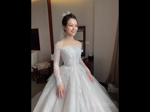 Có ai không mê mẩn mẫu váy cưới ngang vai này..