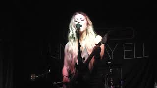 What Happens In A Small Town Lindsay Ell What Happens In A Small Town Lindsay Ell