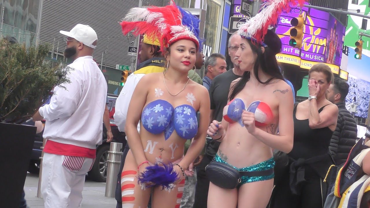 Crazy group body paint ladies fan pictures