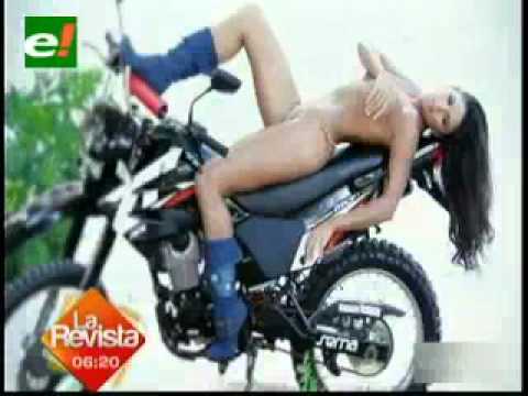 Priscila Leigue en moto topless que nunca Bolivia Unida Carajo Bolivianas ricas y sexies