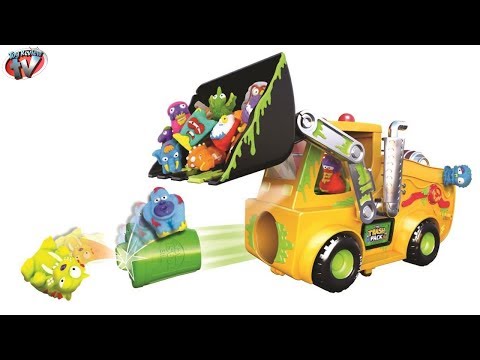 The Trash Pack: Load 'N Launch Bulldozer Toy Review, Moose