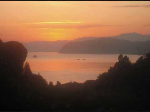 LA TRAVIATA -G.VERDI-PRELUDIO ATTO I DIRETTO DA HERBERT VON KARAJAN