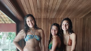Na sauna do clube com as meninas banho de piscina com sucesso com as amigas #div