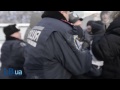 Video LB.ua: Активисты ломают забор в Десятинном переулке