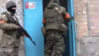 Видео Зачистка НВФ в Авдеевке от Антикризисный медиа-центр, Авдеевка, Украина